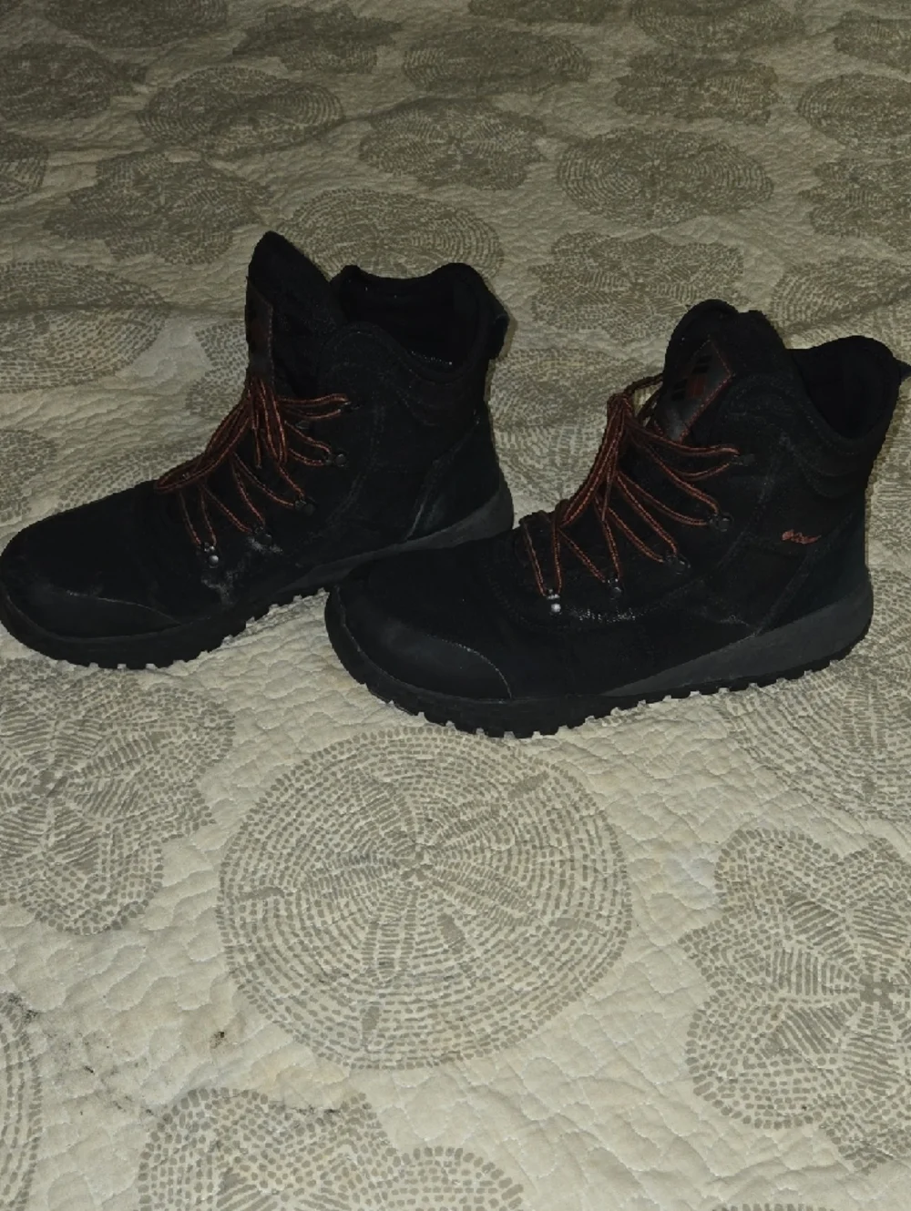 Columbia Sportswear Company sturdy black